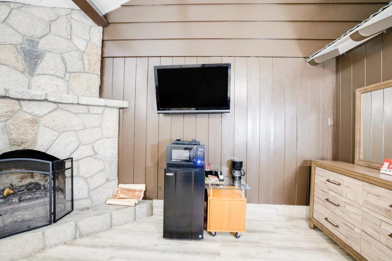 Arrowhead Tree Top Lodge Lake Arrowhead Eksteriør billede