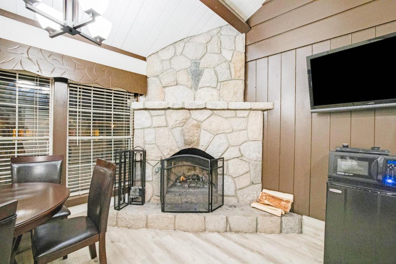 Arrowhead Tree Top Lodge Lake Arrowhead Eksteriør billede
